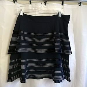 Cute Banana Republic tiered skirt